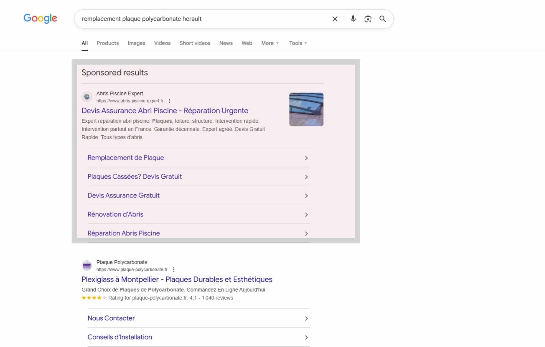 Resultats Google avec annonces en haut, label Sponsorise